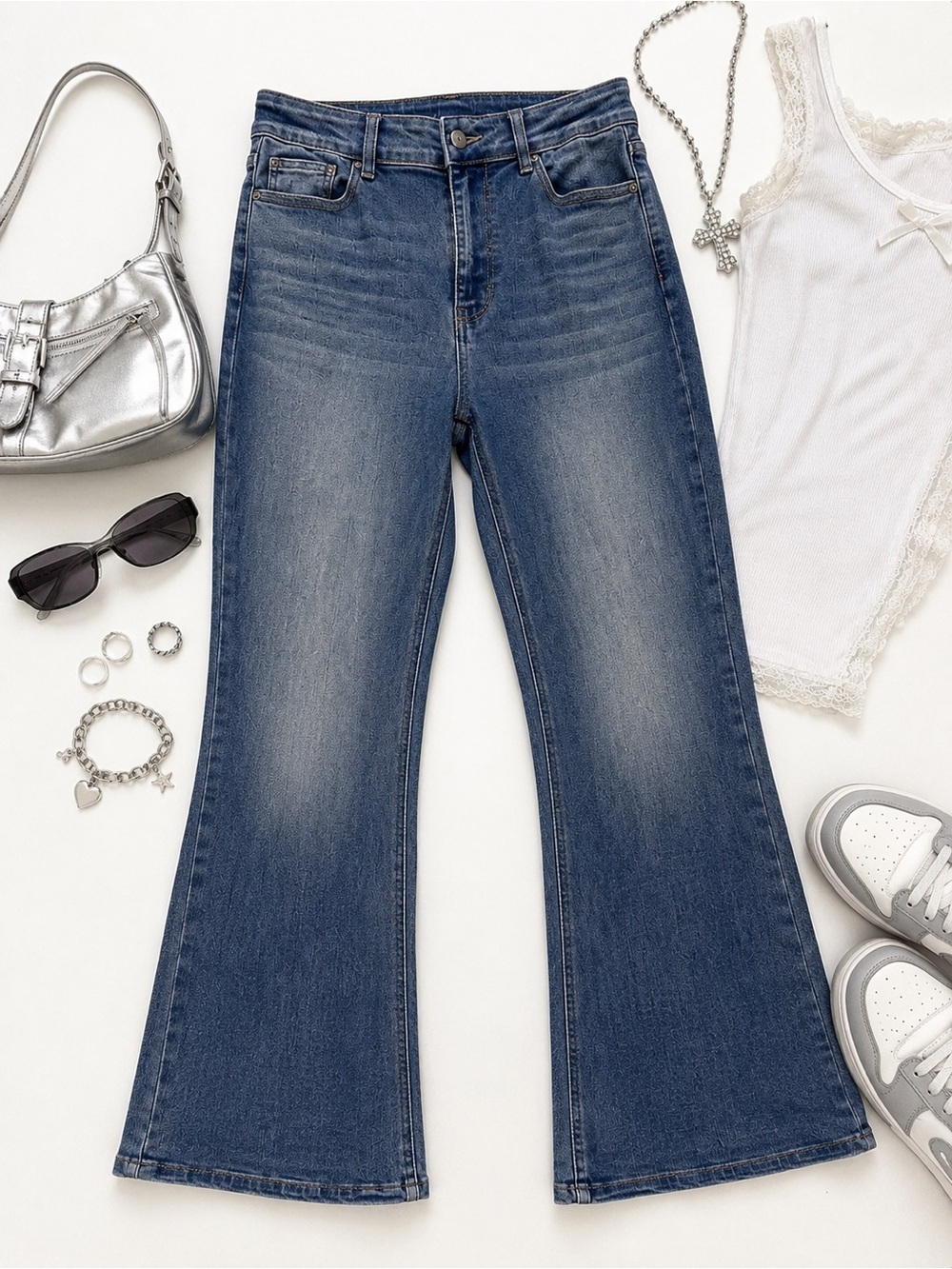 Judy Blue Light-Mid Blue Flare Jeans